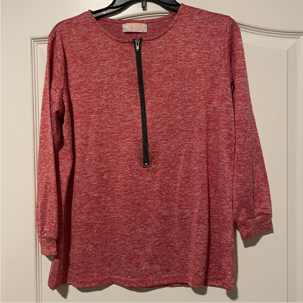 C+D+M Half Zip Red/Orange Casual Top - Size Large